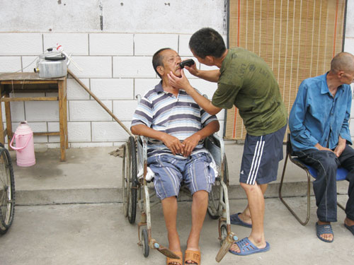 剃须老人